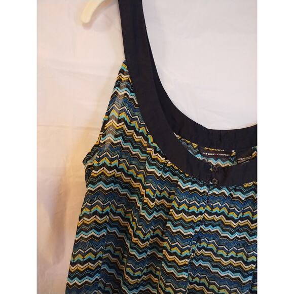 New York Co. Blue Green Black Chevron Stripe Sleeveless Sheer Women's Top Size L - Picture 2 of 6